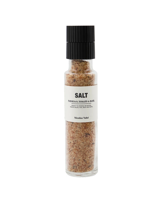 Salz, Parmesan, Tomate und Basilikum