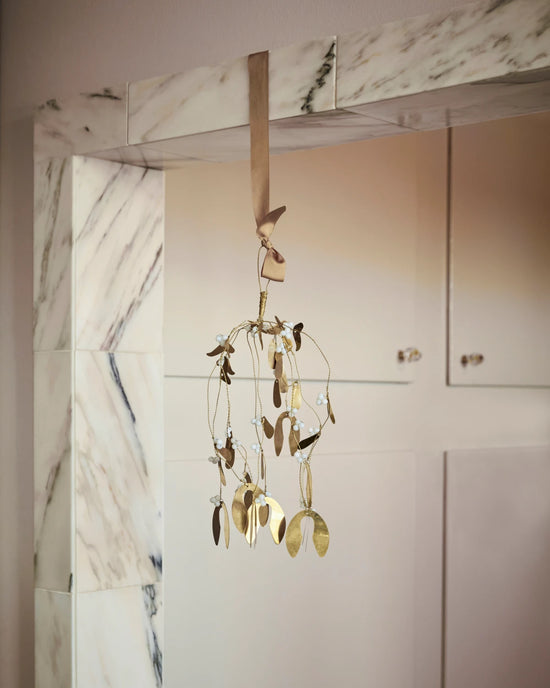 Christmas ornament, HDMistletoe, Brass finish